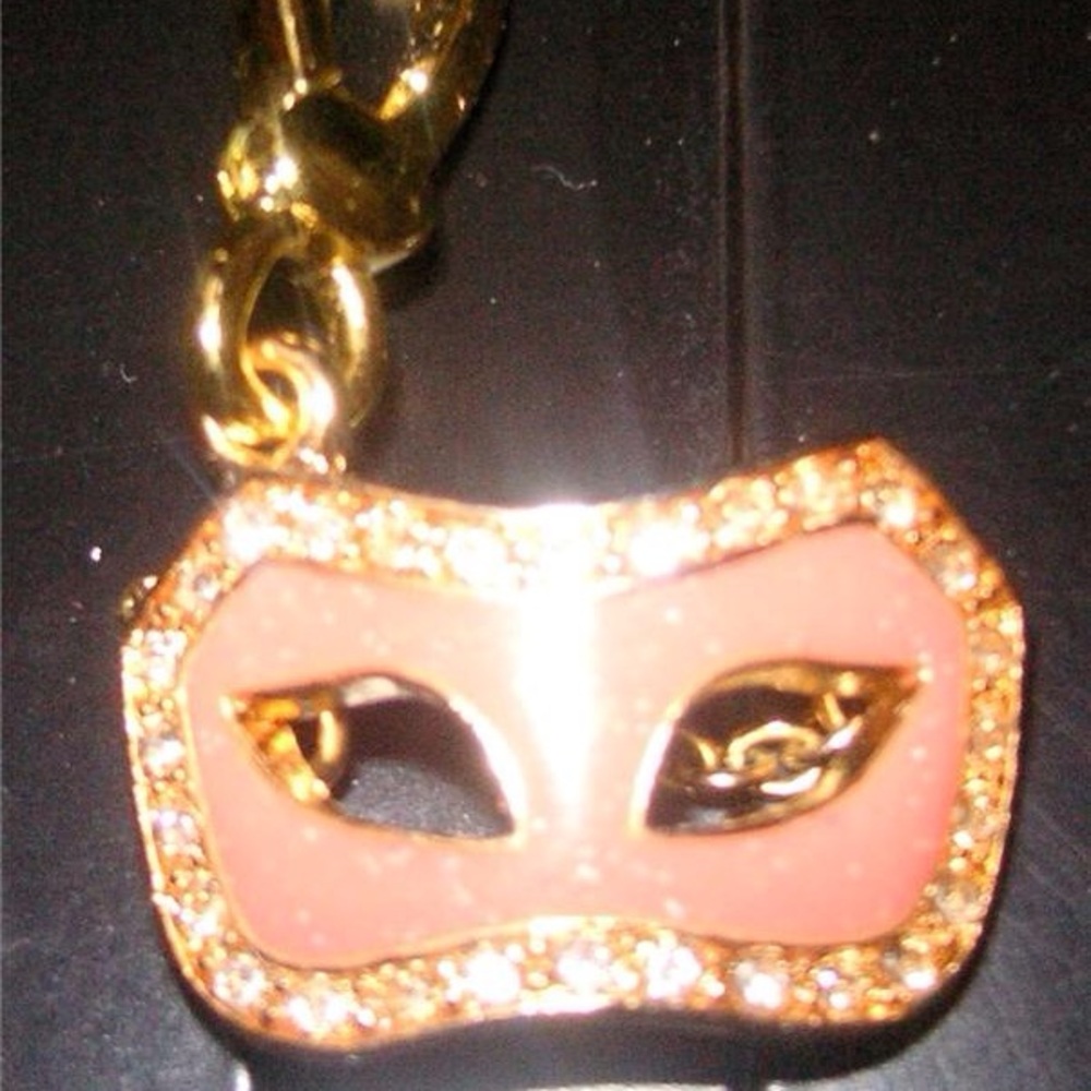 NOT Juicy couture MasQuerade Mask Charm